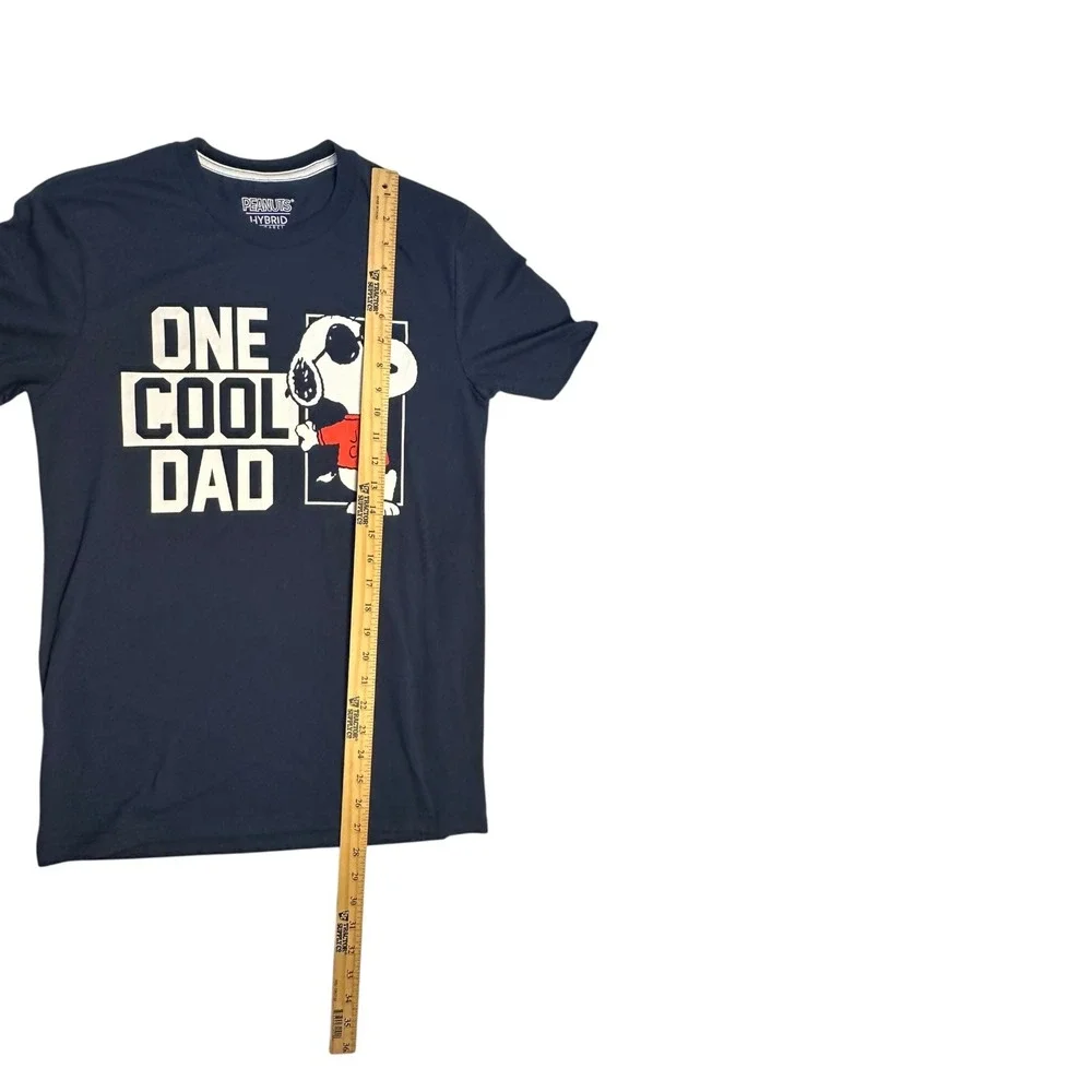 Peanuts Snoopy One Cool Dad Graphic T-Shirt‎ Mens Size S Navy Blue
